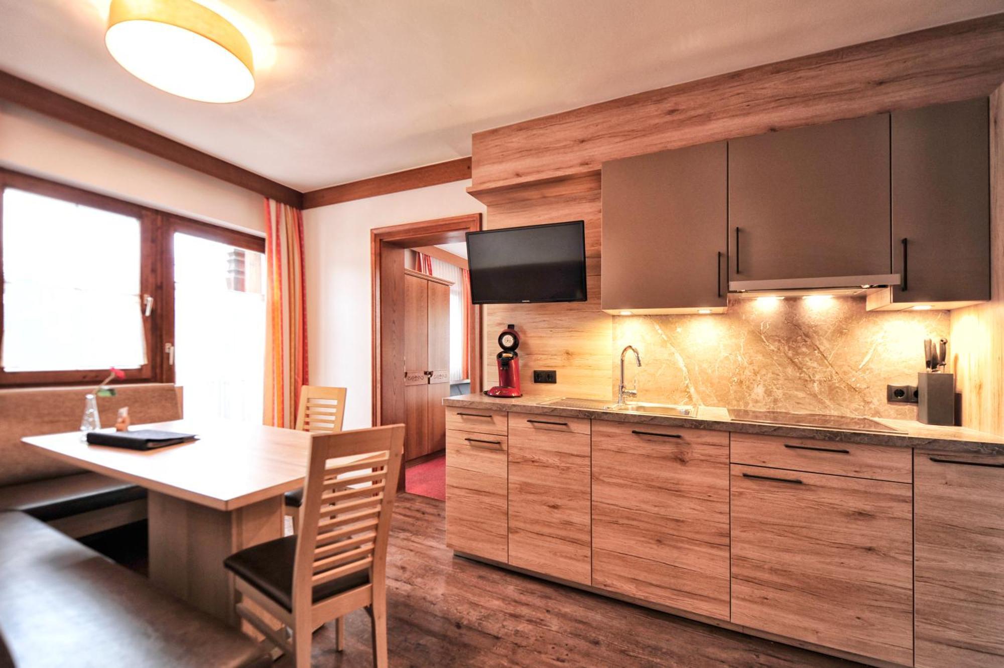 피스 Haus Enzian 아파트 외부 사진